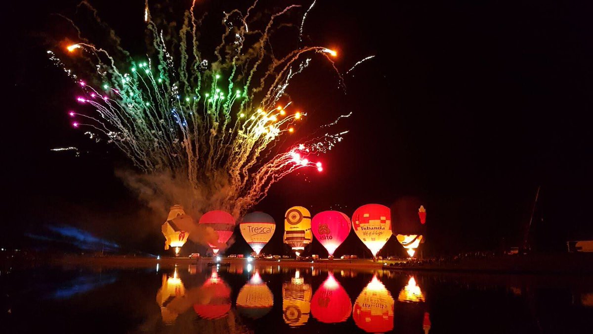 Spotted! Did you see this #Minion <a href="/TwenteEvent/">TwenteBallooning</a> in Twente, Netherlands last night? #SpotStuart