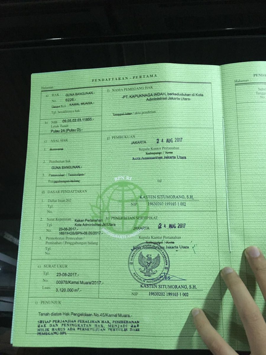 awemany's tweet photo. SELURUH Pulau D seluas 3.12 JUTA m2 diserahkan HGB nya ke Kapuk Naga Indah. Omong kosong dengan segala janji fasilitas untuk rakyat. Pffft. https://t.co/Zfk0ZZH8lF