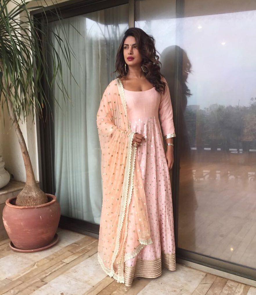 She looks amazing 😍😍