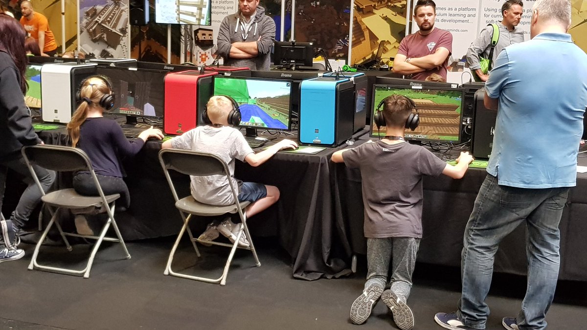 cool to see so many b4nny subs at LAN