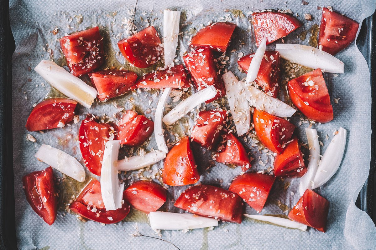 Ireki ezazu errezeta-liburua! Gaur oso goxo eta osasuntsu den #errezeta batekin gatoz... On egin! 🍅🍅  <a href="/BecauseGb/">Because</a> 
bbkazoka.eus/eus/blog/errez…