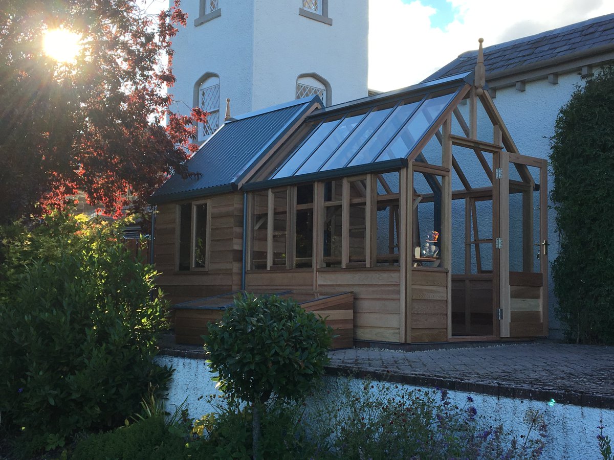 One of our beautiful Rosemoor Shed Combinations built by the hard working team at <a href="/Greenhousebase/">Greenhousebase.co.uk</a>. The tea break is the crucial part :)