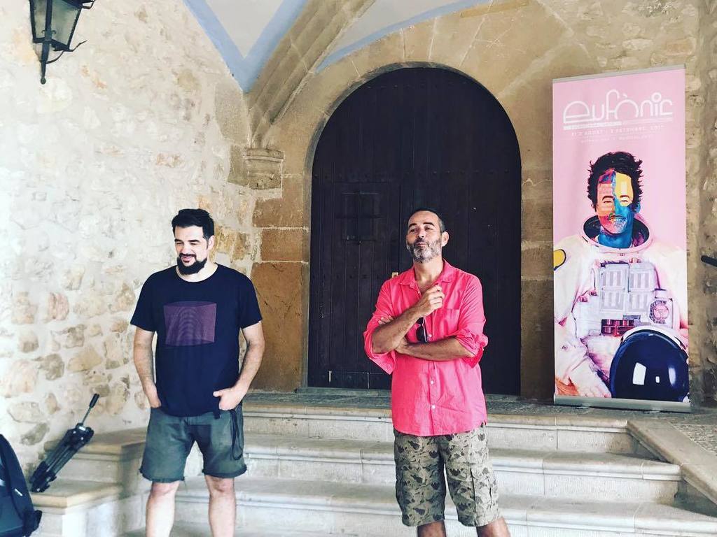 bulbulsuperbul's tweet image. @vicentfibla @roman.tower #autovector @eufonic_fest ift.tt/2wH0PGT