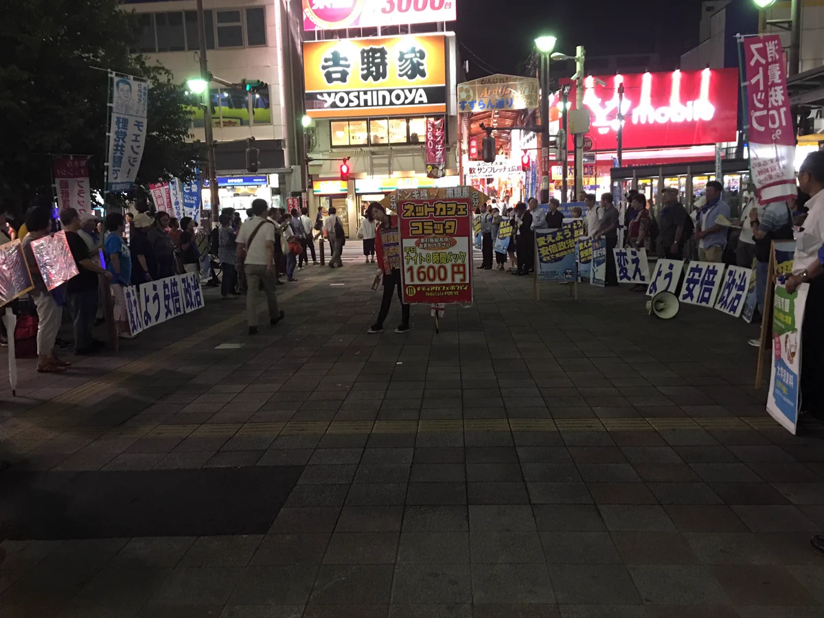これぞ、プロ根性！！ポパイ店員の真似したいロック魂www