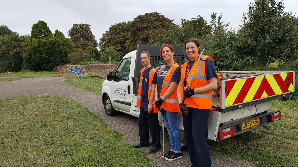 Litter picking on the Yellow Brick Road! Next one on the 30th September 9.30-11.30am, meeting on Noel Murless bridge. Join us.....