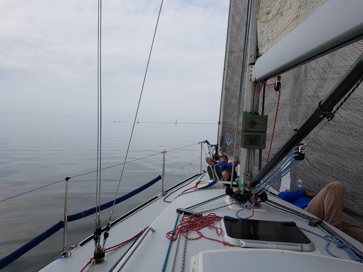 MaJicsailing's tweet photo. We zijn ook op de AIS te volgen incl windstiltes #dl24uurs - https://t.co/tDnaF5nfPJ https://t.co/vX5SUlDfxs
