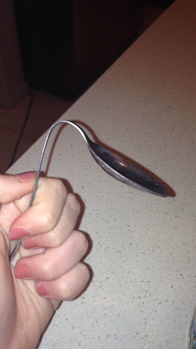 ethansmint's tweet photo. this ice cream is hard af https://t.co/W7Q7UAZ0qk