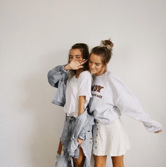 Eres lo que más quiero,
lo que yo he soñado,
eres mi rayo de luz cada mañana.

My little sun.