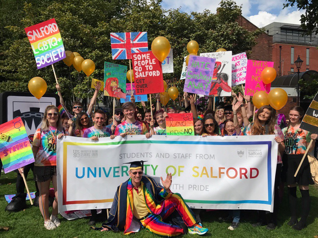NeilFowler23's tweet photo. @SalfordUni @salfordsu ready to roll #ManchesterPride2017 https://t.co/mds4ScrGxo