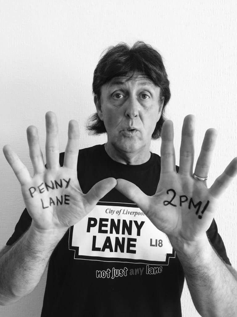 SmithdownLabour's tweet photo. Free music and craft stalls at @PennylaneDT today to celebrate 50 summers of love. Event open now! https://t.co/zUL2hN2tKe