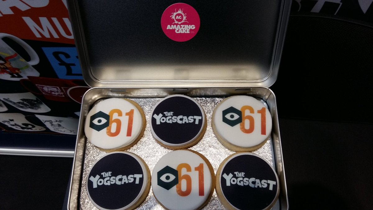 yogscast's tweet image. Thanks to @AmazingCakeCo for making these and giving them to us!😍😍 #i61