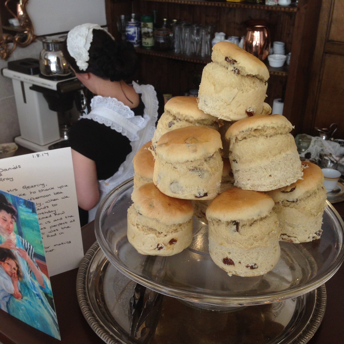 LadyRoseTea's tweet photo. A warm welcome and silver service, come visit us soon #Lincoln #asylumsteampunk #visitlincoln https://t.co/3LJXRwmEEL
