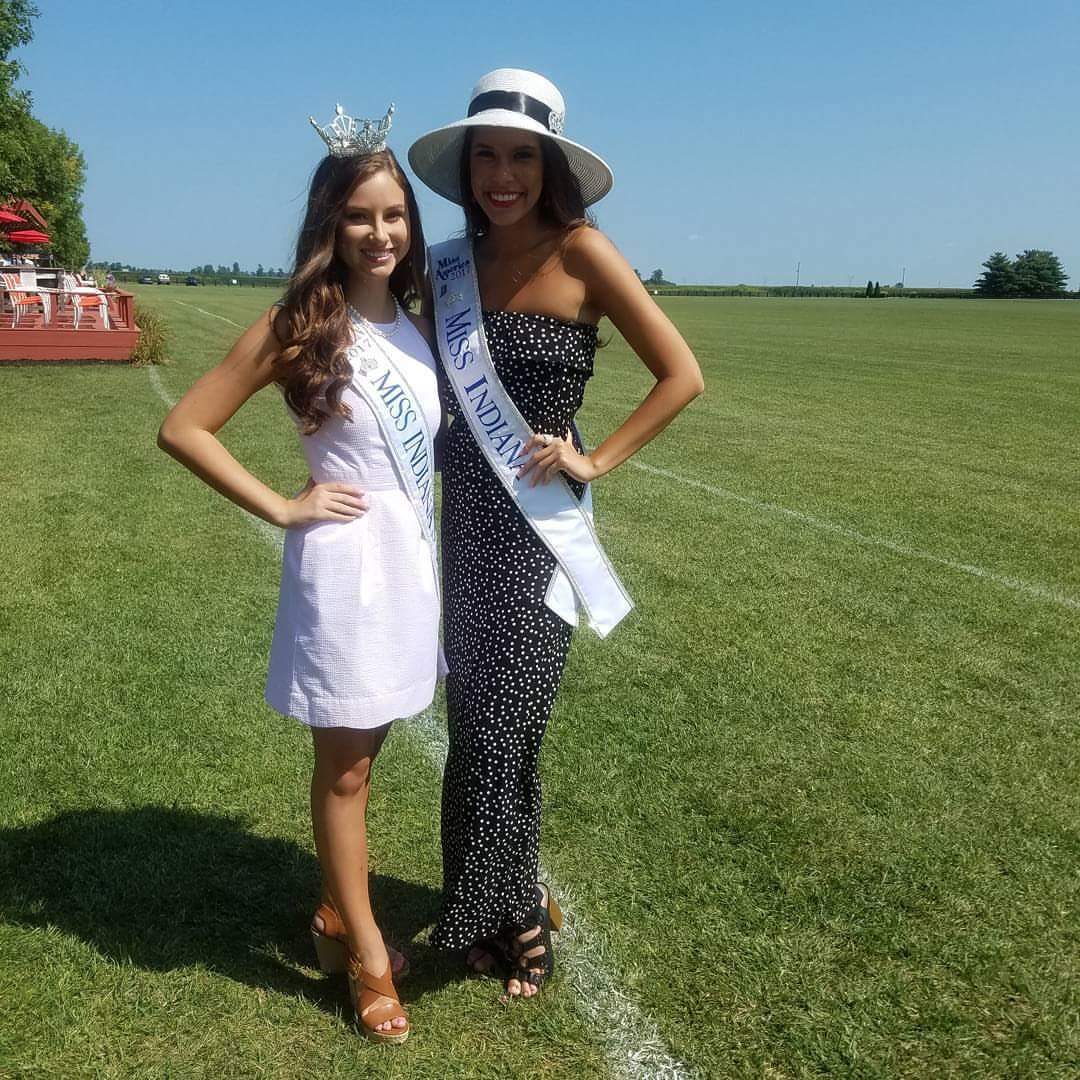 It's a GORGEOUS day for #pearlsplaidandpolo!!! If you're not here, you're missing out! Polo starts at 1...there's still time to join us!