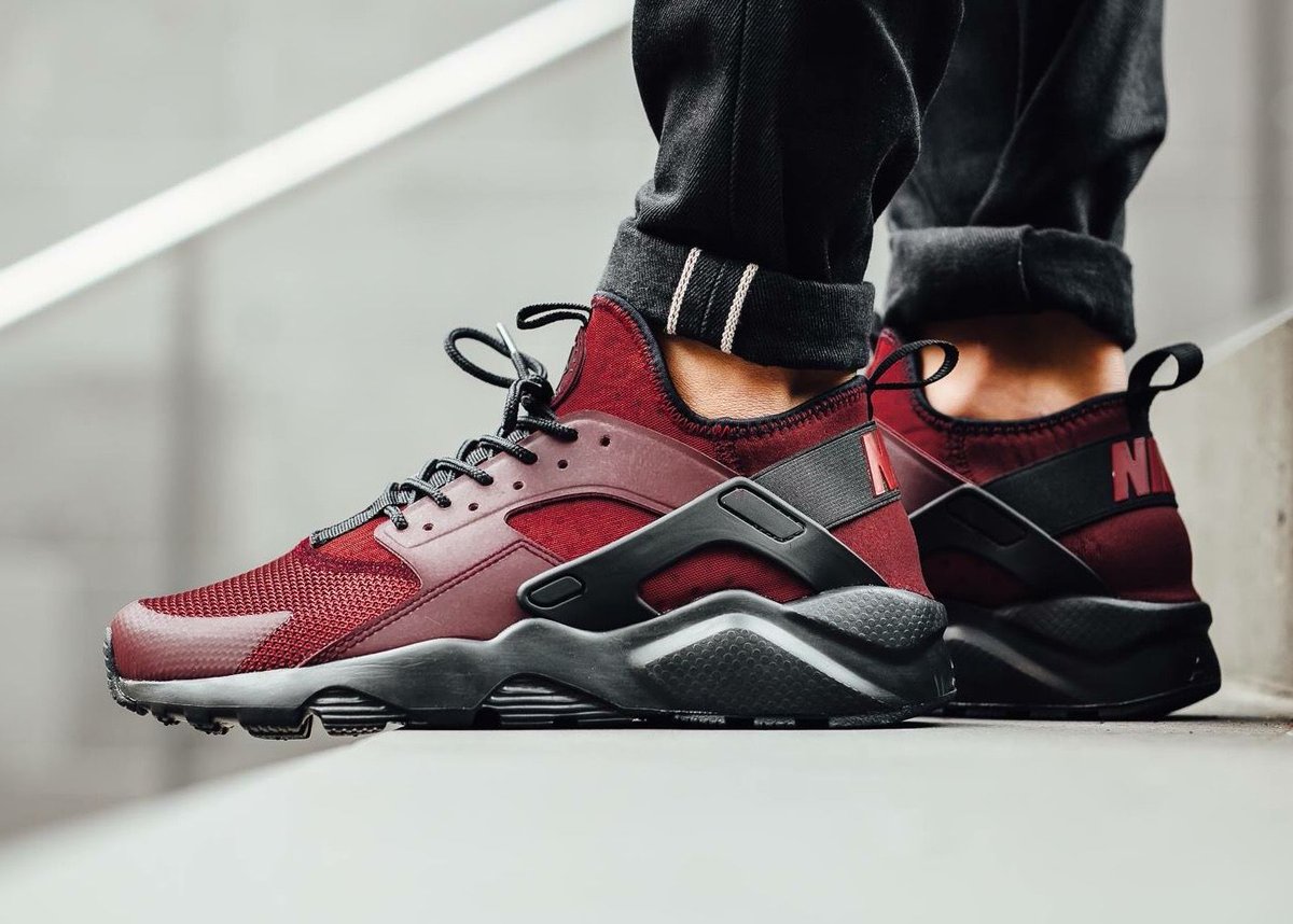 wossel_es's tweet photo. La última tendencia en Zapatillas para Hombre. Las TOP 10 del momento. Adelántate a todos y elige las tuyas.
https://t.co/fFdz6706Ao https://t.co/SBCk9M70vE