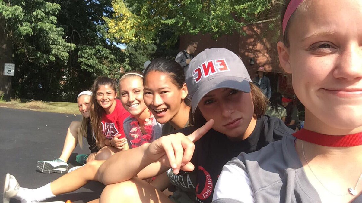 ENCWSOCCER's tweet image. ENC Move In Day where you're welcomed by these wonderful smiles! 🦁
