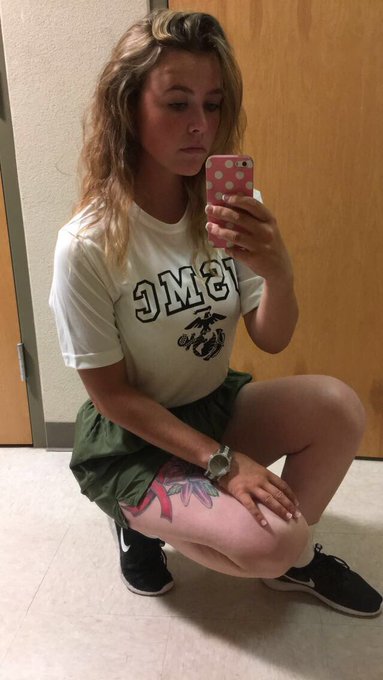 When all you know now is Marine Corps.🤷&zwj;♀️😂 #USMC https://t.co/YPVGZ3suIV<a href="/tag/usmc"class="tags">#USMC</a>