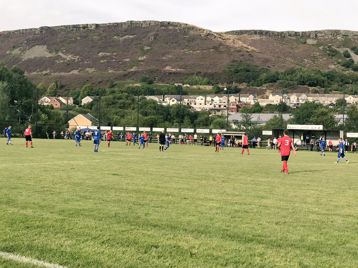 hfcchesh's tweet image. Not a bad view @Penrhiwfer_Fc vs @BlaenrhonddaAFC