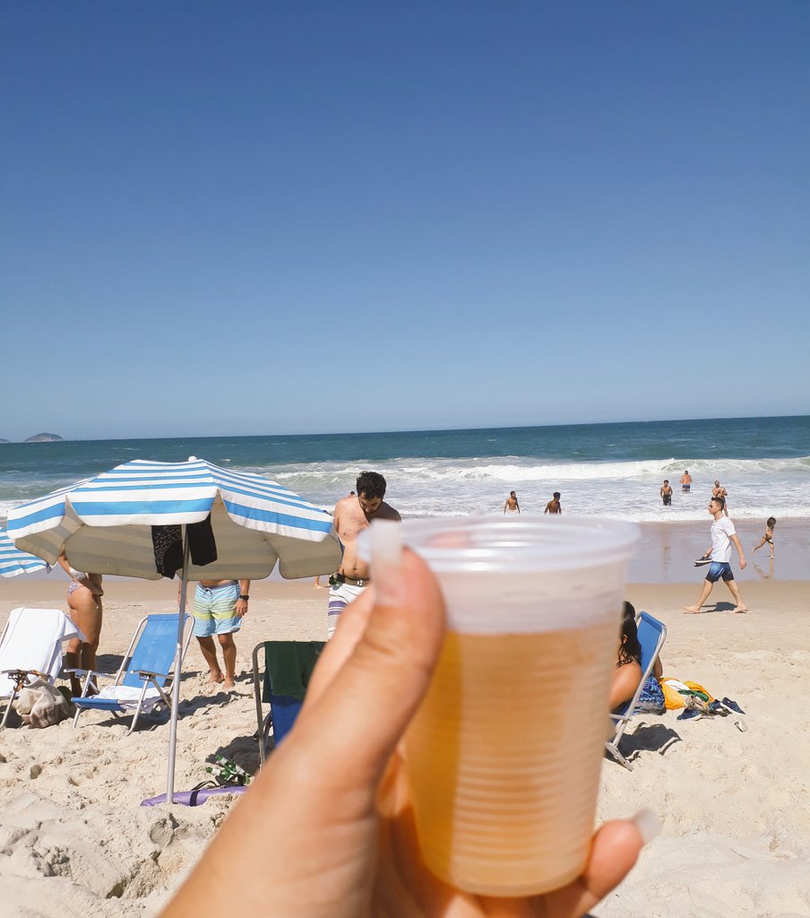 AnaHubner1's tweet photo. 🌊🍻☉#Dialindoooo https://t.co/S1TBmseApR