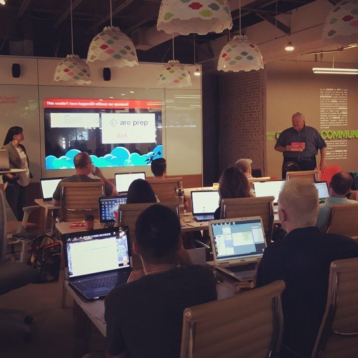 missash215's tweet photo. Rise and shine! Ready to get started with our #EPJetPack Seminar thanks to @black.spectacles and @goodmansgoodstuf… https://t.co/3vtfYbGCzw https://t.co/HdJQhQWhrJ
