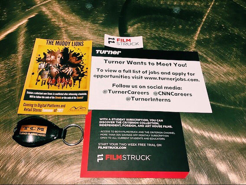 BronzeLens's tweet photo. Check out all the amazing opportunities #BLFF17 has for college students! #StudentTrack https://t.co/D87jiMzsMx