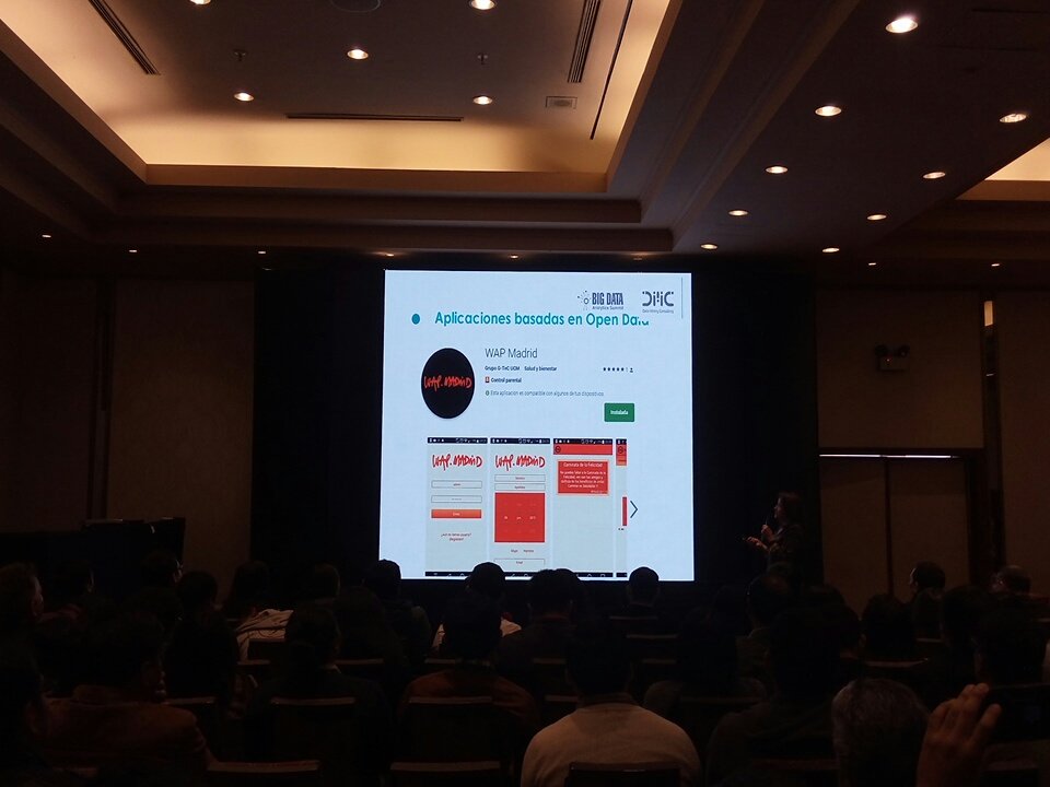 ronaldbarzolape's tweet photo. Se puede visitar @github para ver otras aplicaciones #OpenData #SmartCities #DataGoverment @VictoriadeMates #BigDataSummit2017 https://t.co/fSXnFRNvlX