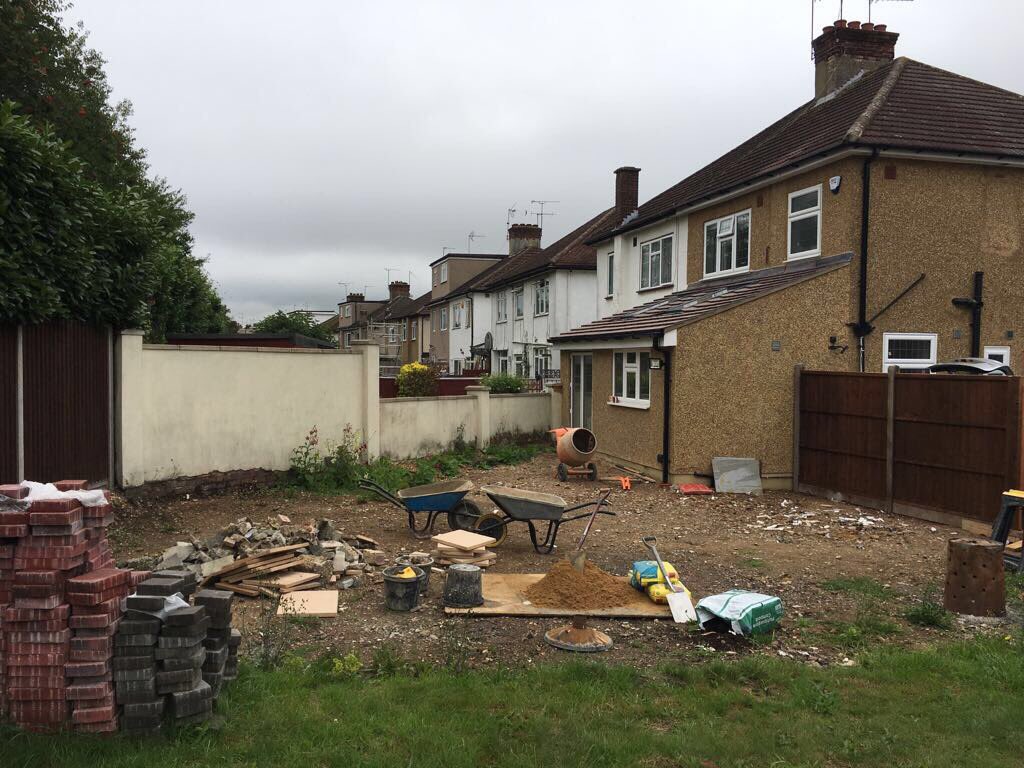 Wow how different does the garden look 👌🏻#landscape #summer #design #garden #builders #landscapephotography #patio #watford #Hertfordshire
