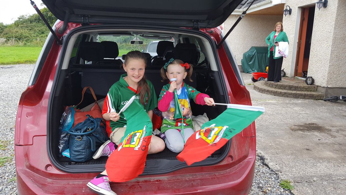 radiomidwest's tweet photo. Rianna &amp; Hope are ready! @MayoGAA fans from all over Ireland are ready... Its going to be fun! https://t.co/0XQF1NxDzj