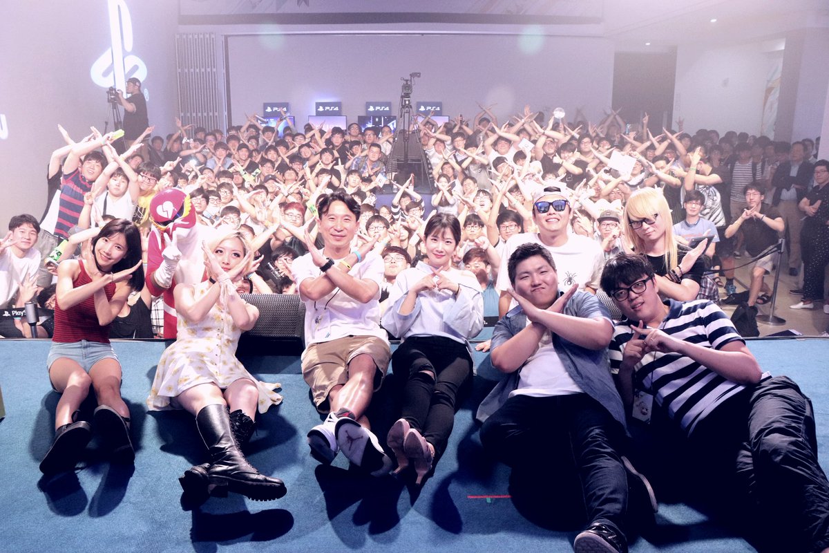 DJMAX_global's tweet photo. ํฌ ์ฌ๋ฌ๋ถ์ ๋จ๊ฑฐ์ด ์ฑ์์ผ๋ก
์กฐ๊ธ์ #RESPECT_U๊ฐ ์ฑํฉ๋ฆฌ์ ๋์ด ๋ฌ์ต๋๋ค.
๋ ๋ค๋ฅธ ์ถ์ต์ ์์์ ์ ํฌ์ ํจ๊ปํด์ฃผ์
์ ์ ๋ง ๊ฐ์ฌ๋๋ฆฌ๋ฉฐ,
ํฌ ์ฌ๋ฌ๋ถ๊ป์๋ ์์คํ ์ถ์ต์ ๋ง์ด ์์ผ์
จ๊ธธ ๋ฐ๋๋๋ค.
#DJMAX #RESPECT https://t.co/yhiiWMUCPy