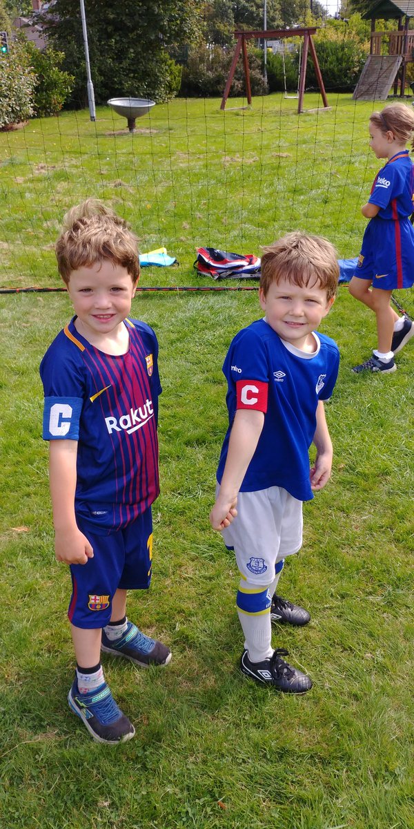 StHelensFutsal's tweet photo. Fab Little Dribblers sessions this morning, excellent footy on display.  Well done to our Captains of the Week - Luke, Reggie, Max and Sam. https://t.co/64oFZYJqS4