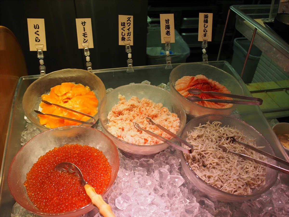 北海道に行くときはこのホテルに泊まるべきww朝食バイキングが豪華すぎる！