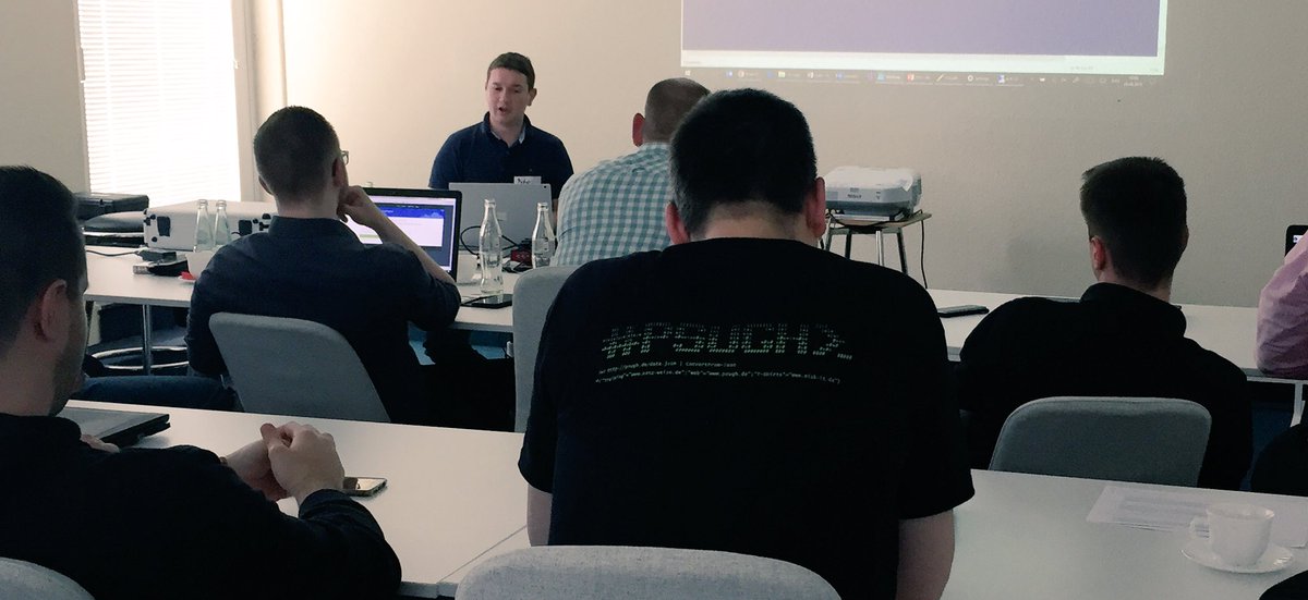 TobiasPSP's tweet image. #psugh #powershellsaturday thanks @peterkirchner for talking about powershell in the cloud...
