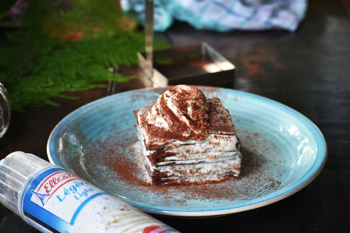 venusquicksilve's tweet photo. I tried #chocolatecrepecake. #theblueplate #teatime #canbedessert #squared #saturday #evening #trial #eggless #food #foodie #omnomnom https://t.co/qqDPOGkfdu
