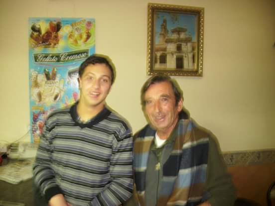 roberpasku's tweet photo. Un placer coincidir con usted en la vida mestre. D.E.P. https://t.co/X6937u4V4b