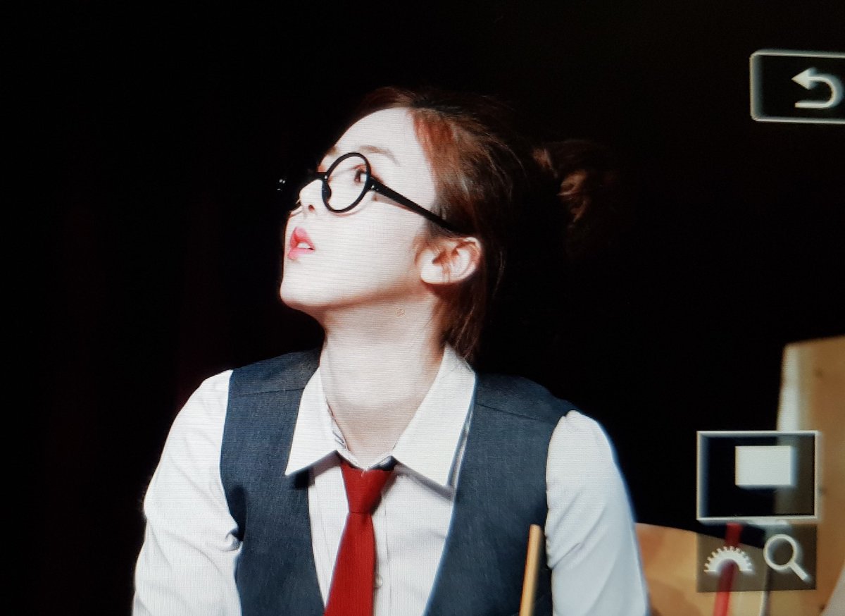 wishful_1207's tweet photo. 170826 #여자친구 #gfriend 김포 팬싸인회 #신비 프리뷰 @GFRDofficial https://t.co/hRatcjdr67
