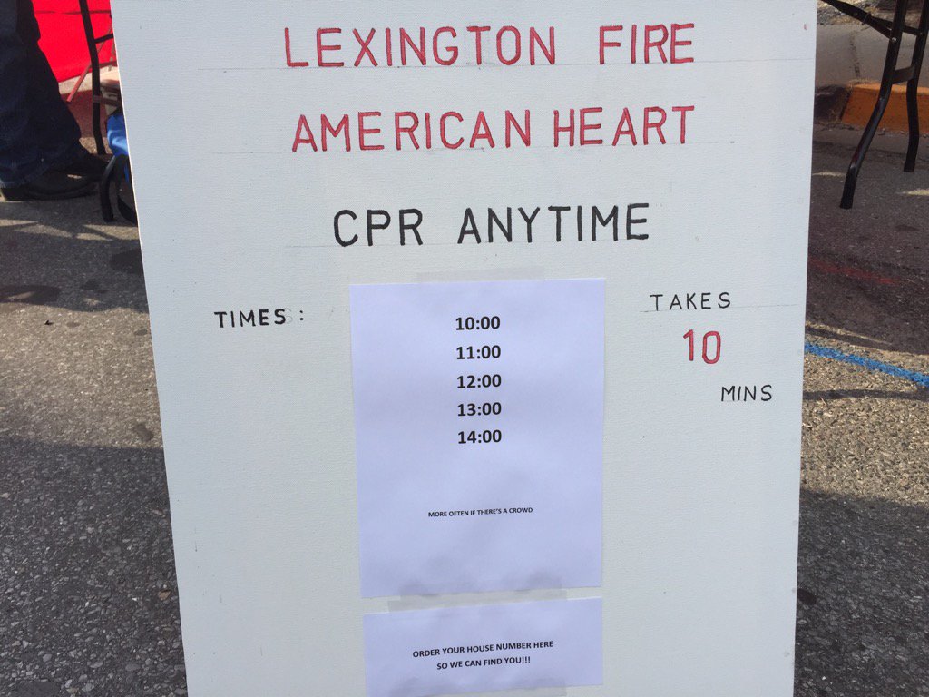 LexingtonFD's tweet photo. Hands-Only CPR. Look for the fire trucks @ #ComFest17 #LFD https://t.co/m6Qp7K0HQB