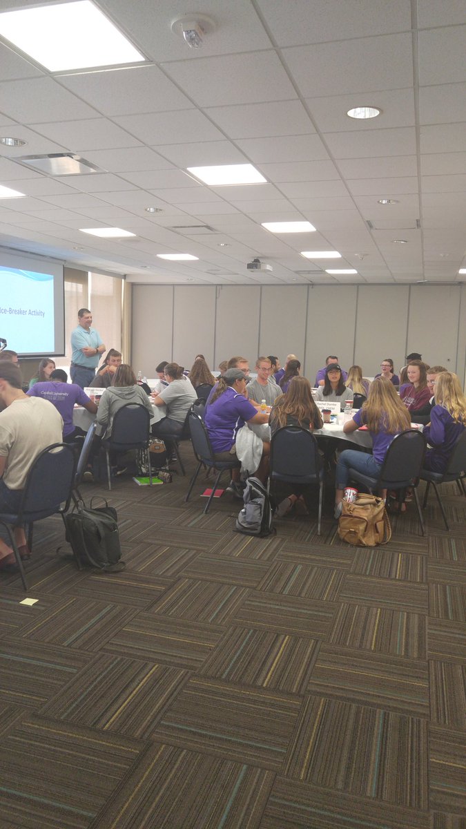 CapitalUSuccess's tweet photo. Training for new tutors and writing consultants is under way! https://t.co/IUuG5ijRaV