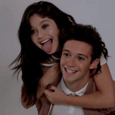 adriagreste_'s tweet photo. MIS HIJOS #KarolSevilla #RuggeroPasquarelli #SoyLuna #KCAColombia
 https://t.co/IrdHSqz8M3
