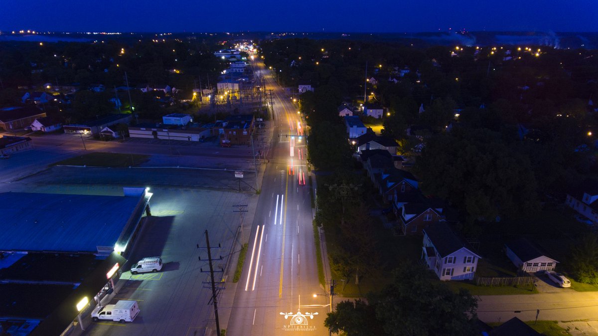 NFlight502's tweet photo. #TeamNFlight502 Monitoring Traffic This AM #Phantom4 #dronepics #dronephoto #photography #DJI #aerialphotography #dronepilot https://t.co/qe26YzAP4T