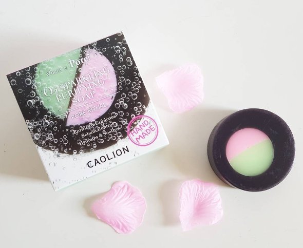 CaolionUk's tweet photo. Hello Weekend! Use Caolion O2 Sparkling and Purifying soap today to cleanse your skin! #Kbeauty #Koreanbeauty #skincare @BootsUK https://t.co/0cMOLDhUwS