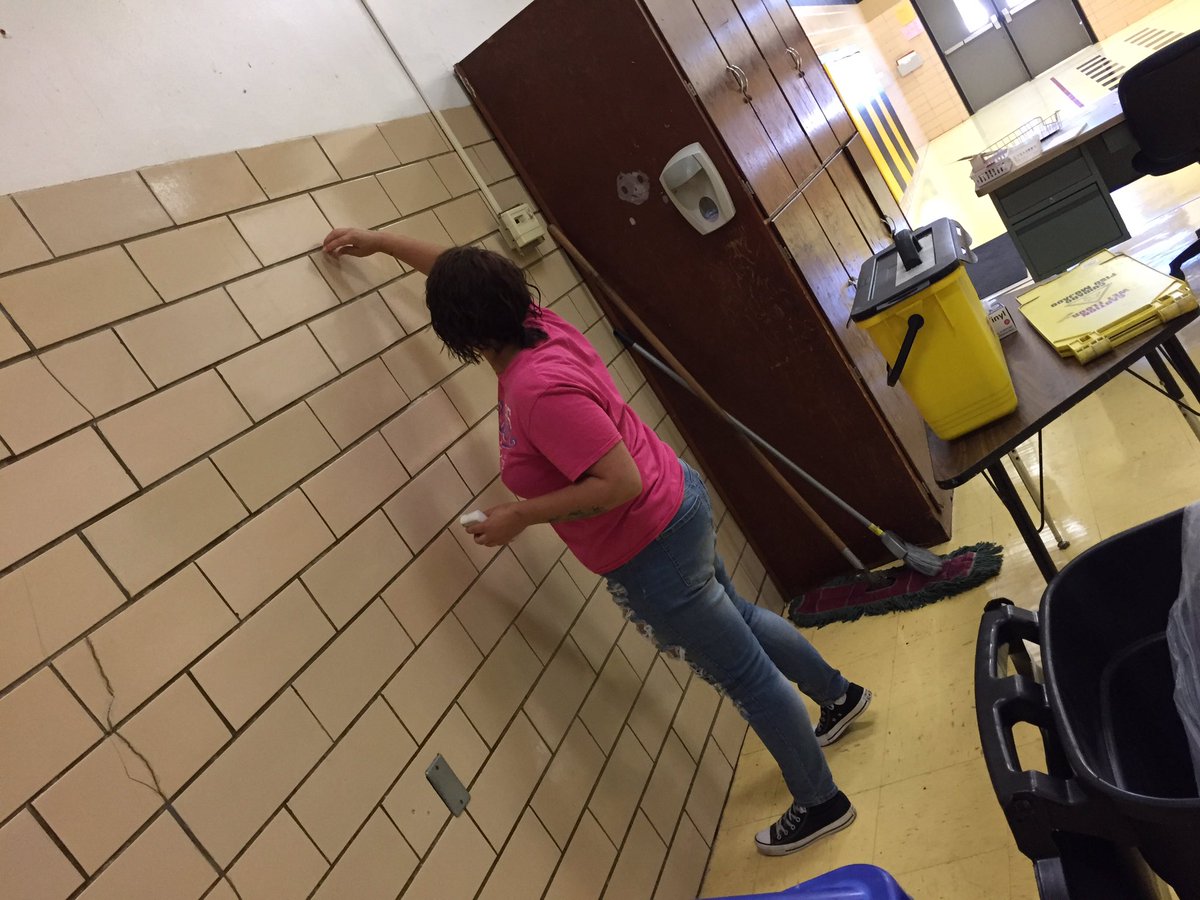 Hillcrest tweet media