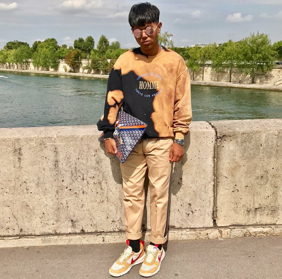 Outfit Myth Twitter: "Balenciaga Homme Bleached Sweatshirt available now &gt;&gt; https://t.co/pXltbymGbx 📸 @WALZXX https://t.co/ZCowFmX1Wi" /