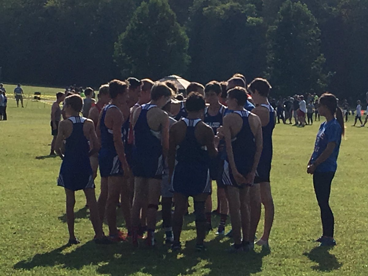 The guys are looking strong. Ready for their race. Go Page go!