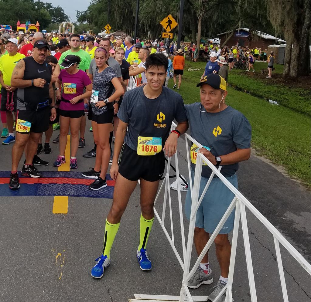 OnlineSouthland's tweet photo. Rocked the #FortHamer bridge run today. Over 2500 runners on our bridge! Great work #johnsonbros for representing. https://t.co/iMTVDc2aOQ