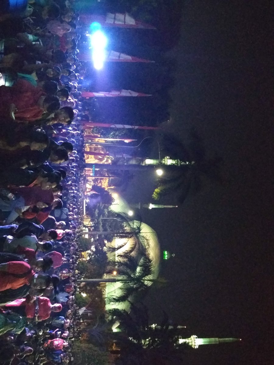 mata_kota's tweet photo. Suasana Nobar Indonesia vs Malaysia @Kota_Tangerang @MI_Tangerang @SU_Tangerang #timnasday #IndonesiaJuara https://t.co/e3mzyFbS8q