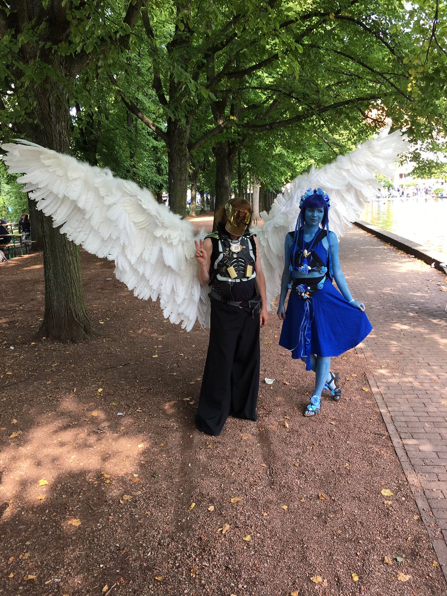 NerdFactoryORG's tweet photo. Wir hatten heute einen spannenden Tag, auf der #MakerFaire in #Hannover. Super #Messe , tolle Projekte und spannende Menschen @heiseonline https://t.co/43YGTxcgPf