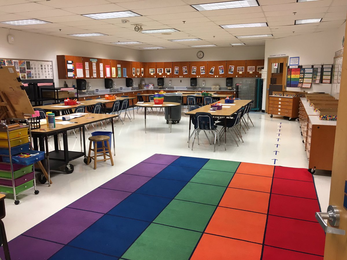 WSESArt's tweet photo. Looking forward to art class getting started on Monday.  We can't wait to create with you🎨 #letcreativityrule https://t.co/DdORZKGIyr