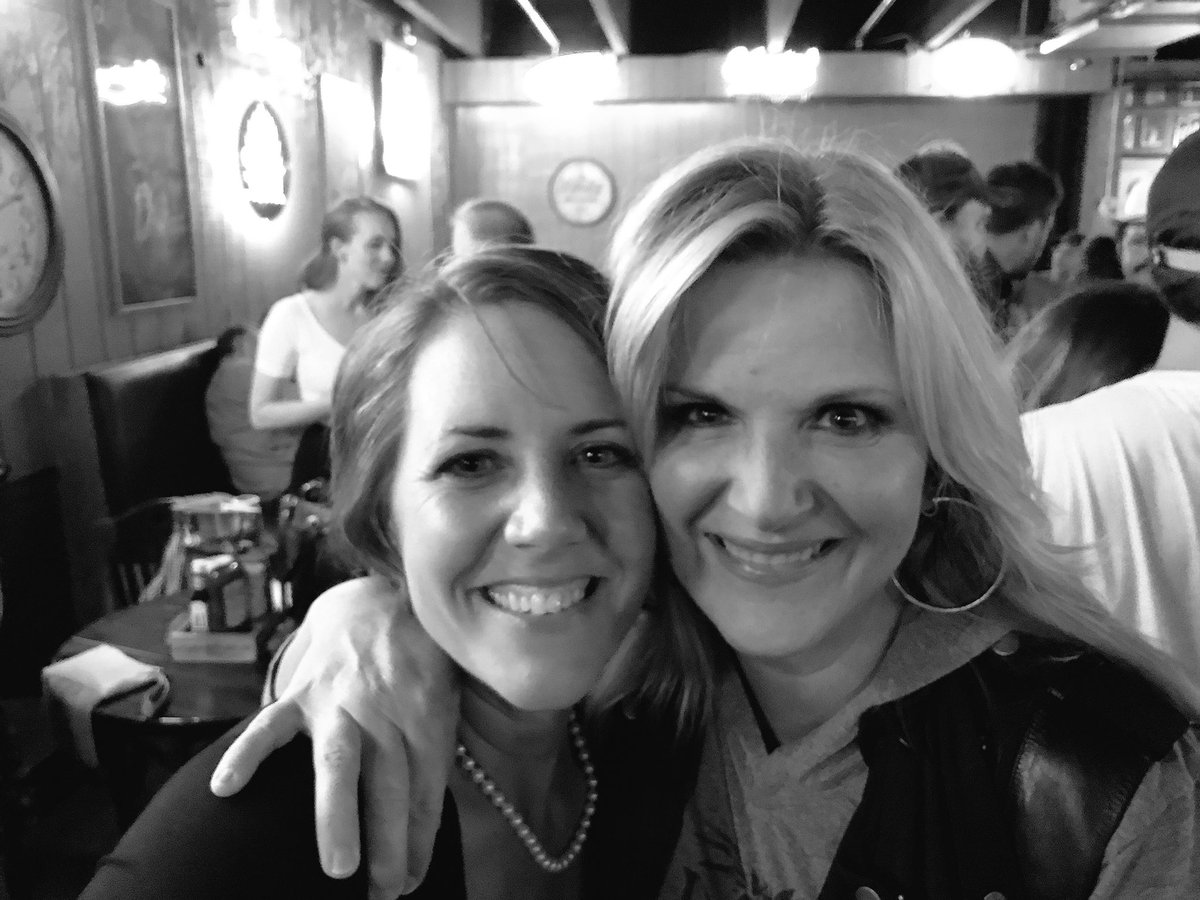jamielinwilson's tweet photo. Thanks to @GettinSweenered, I got to meet @trishayearwood last night &amp; tell her I named a band after her.😳 @TheTrishasMusic 
📷: @garthbrooks https://t.co/fTGiYq3Kzk