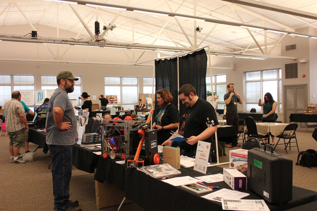 Makevention tweet media