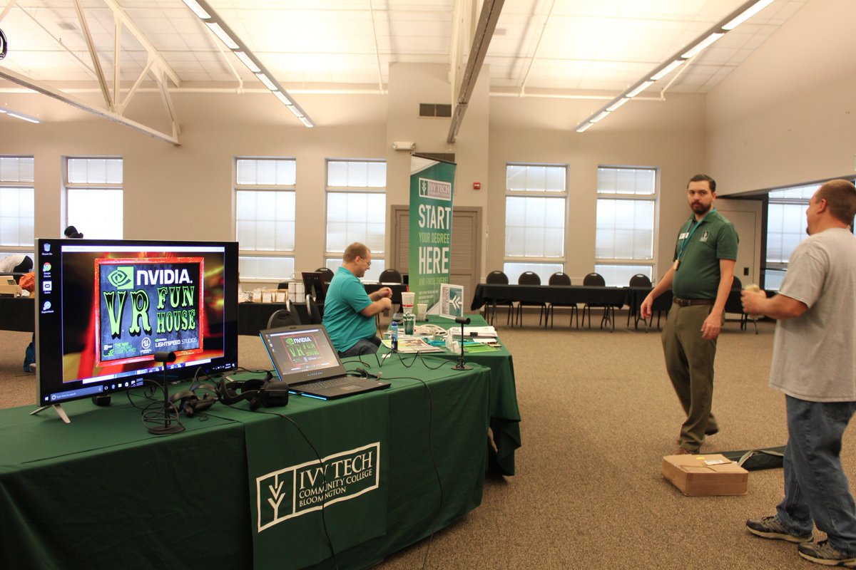 Makevention tweet media