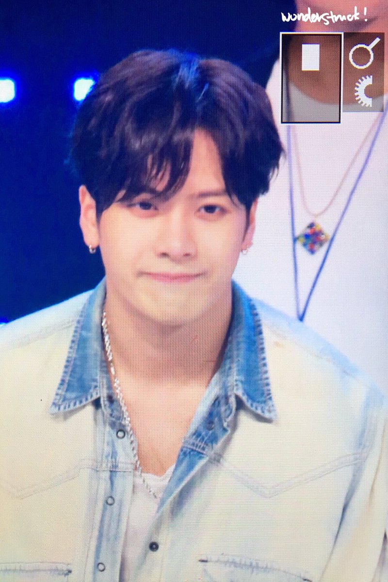 wonderstruck328's tweet photo. 170826 Hanjin

#GOT7 #갓세븐 #JacksonWang #잭슨 #王嘉尔 #王嘉爾 https://t.co/BqmKw9dtbh